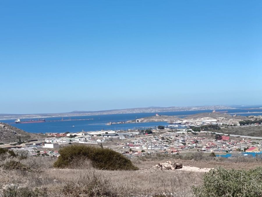 Commercial Property for Sale in Hoogland Western Cape